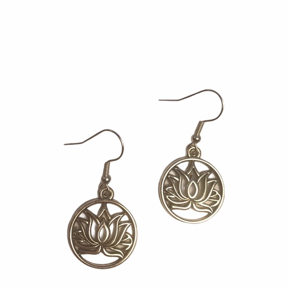 Lotus Flower Earrings Silver Tone Zen Hippie Yoga - Picture 1 of 6